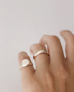 Laurel Pinky Insignia Ring