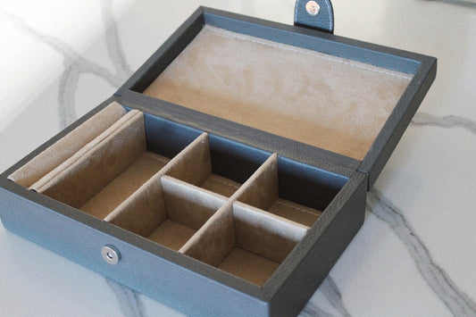 Gela Jewelry Box